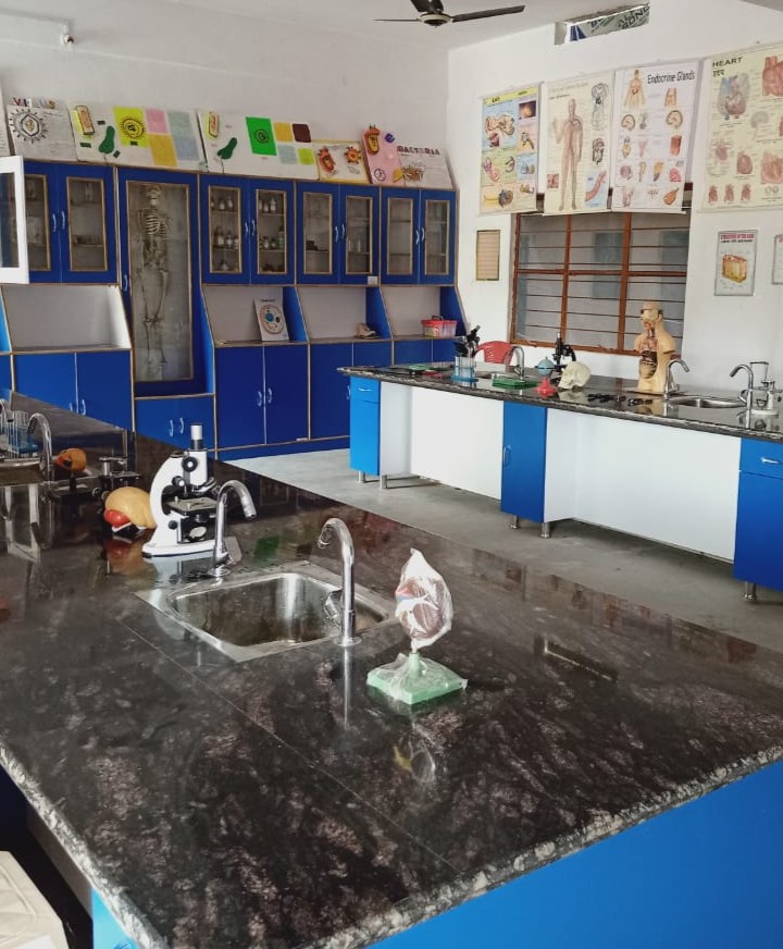 Biology-Lab